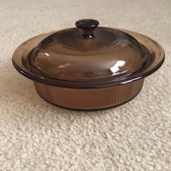 Vision by Corning vintage casserole dish with lid - Picture 1 of 9